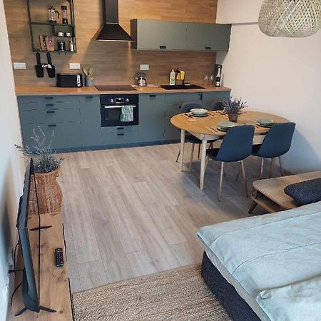 Apartman Besen 304 Bešeňová Buitenkant foto